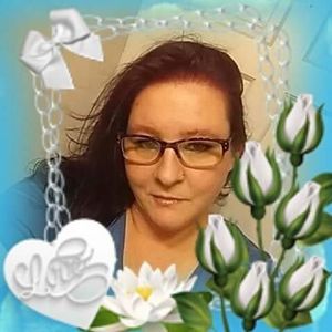 Meet your Posher, Debra